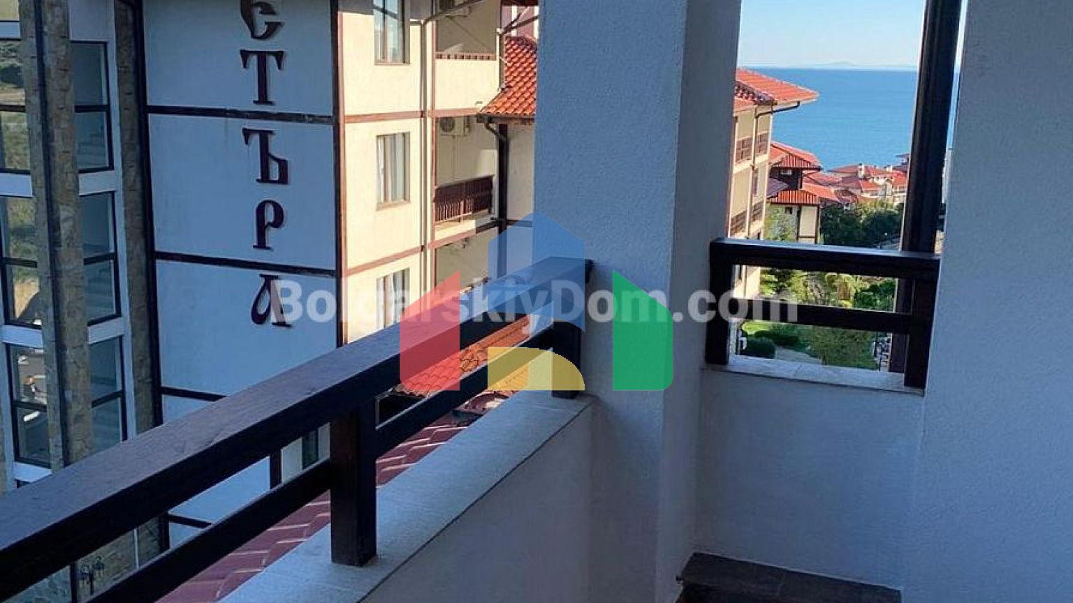 Трикімнатна квартира в Етера 4