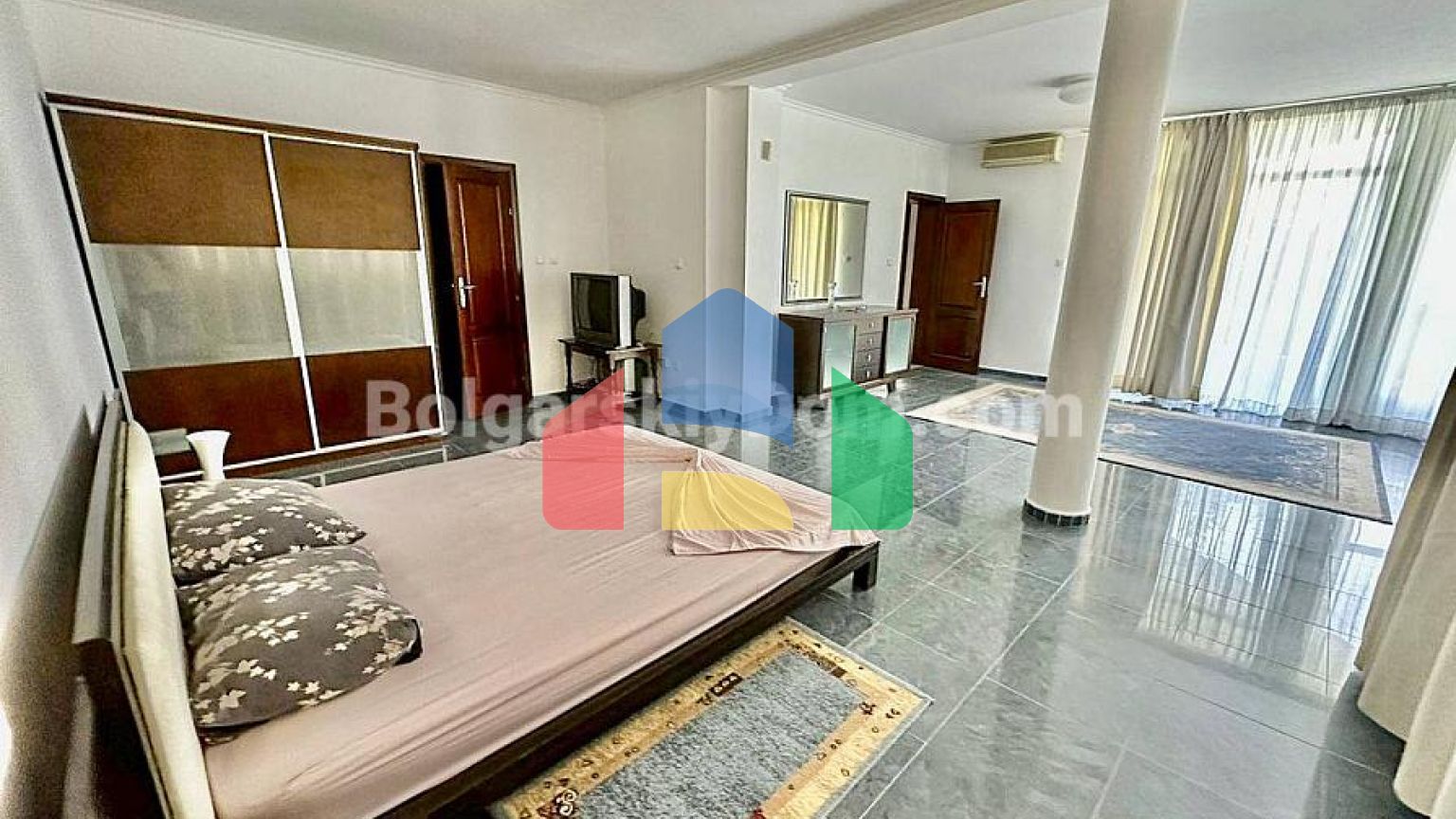 Вілла в Рів'єра