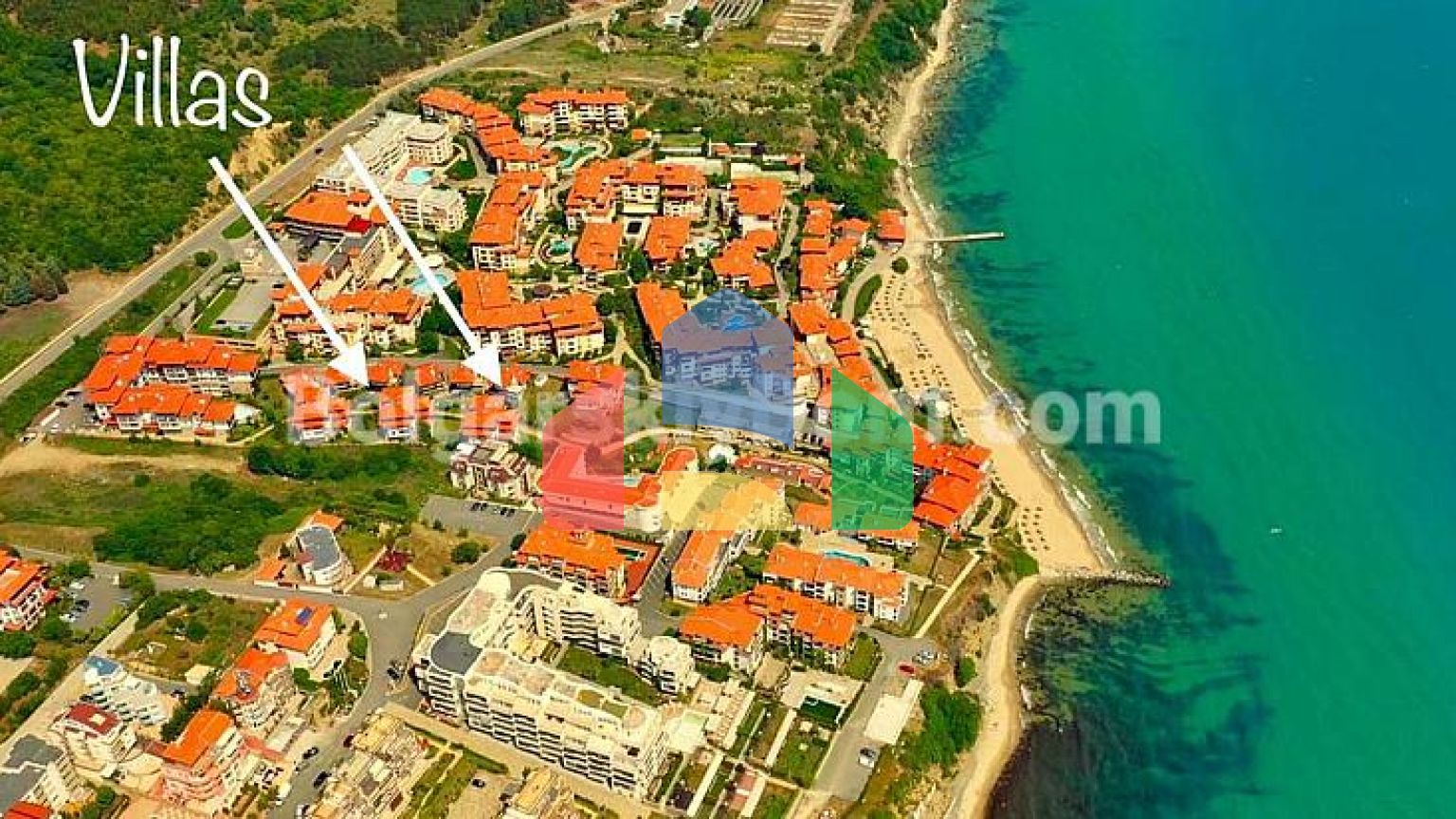 Триповерхова вілла в Етера