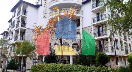 Чотирьохкімнатна квартира в Артур