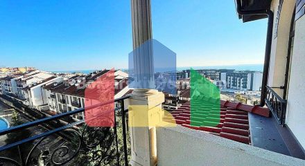 Чотирьохкімнатна квартира в Артур