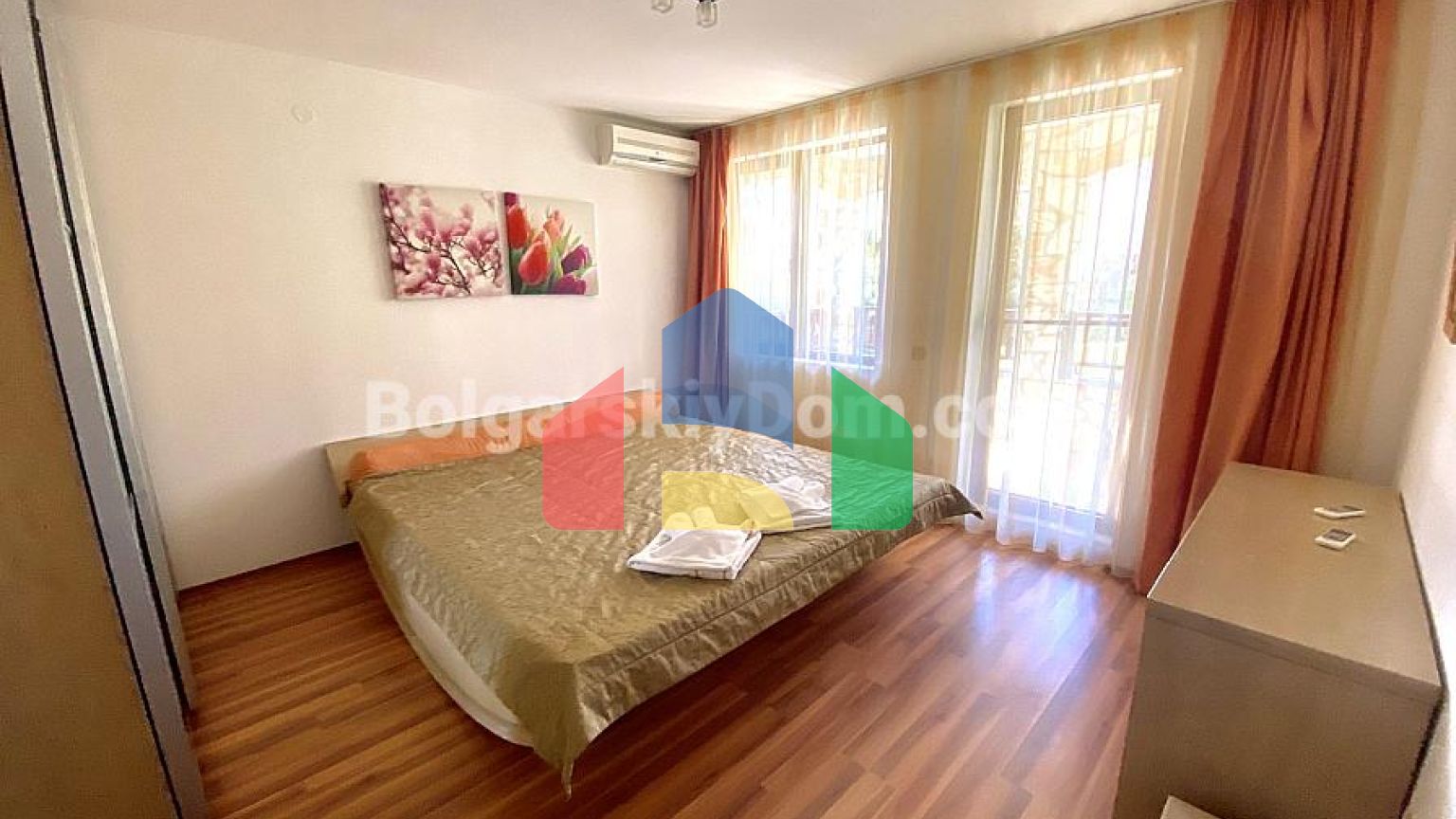 Трехэтажный коттедж в Этера