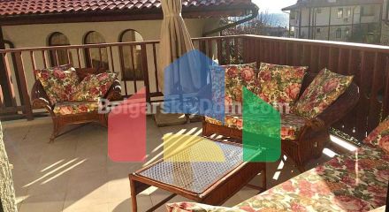 Трехэтажный коттедж в Этера