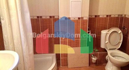 Трехэтажный коттедж в Этера