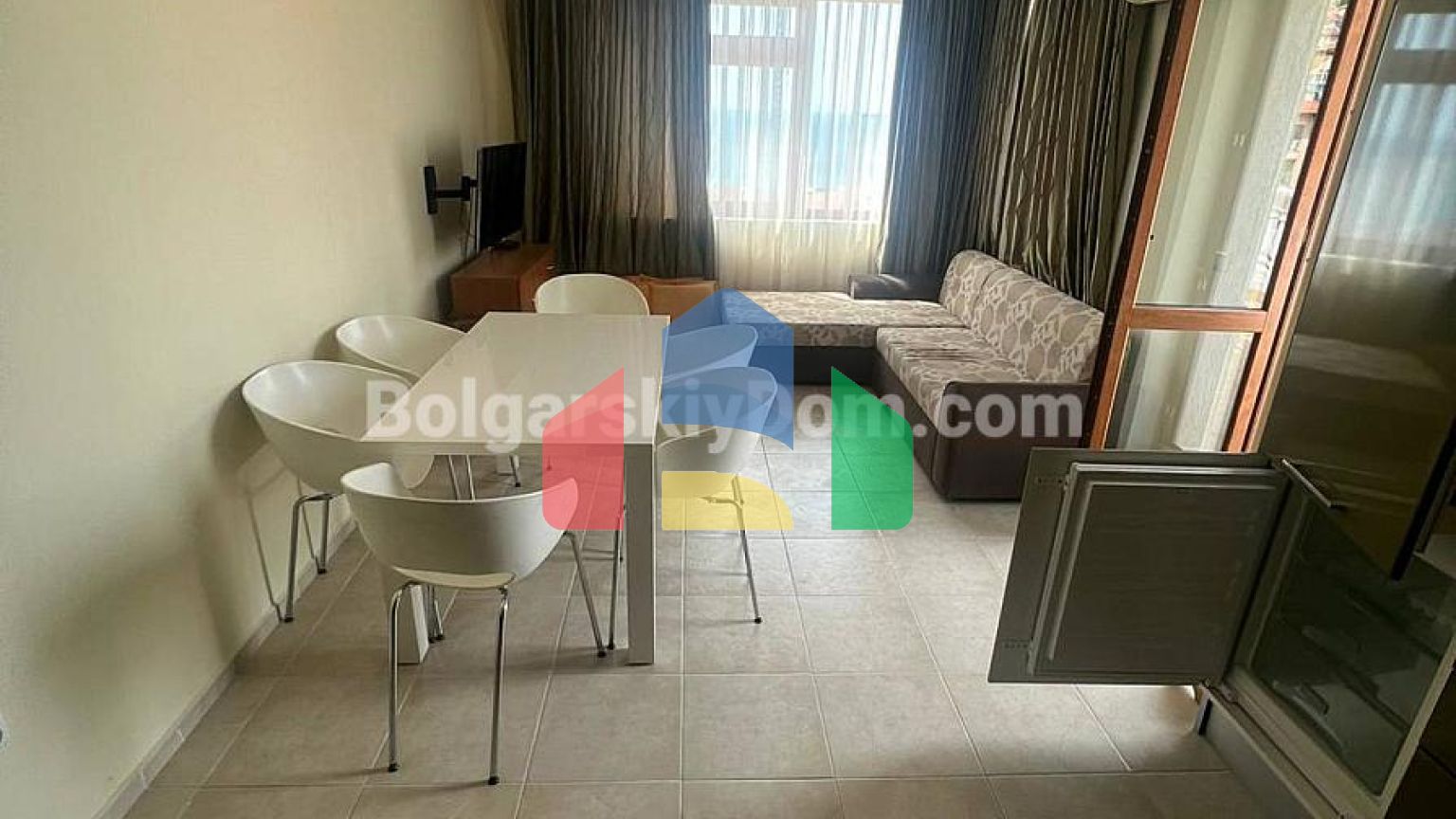 Двокімнатна квартира в Каприз