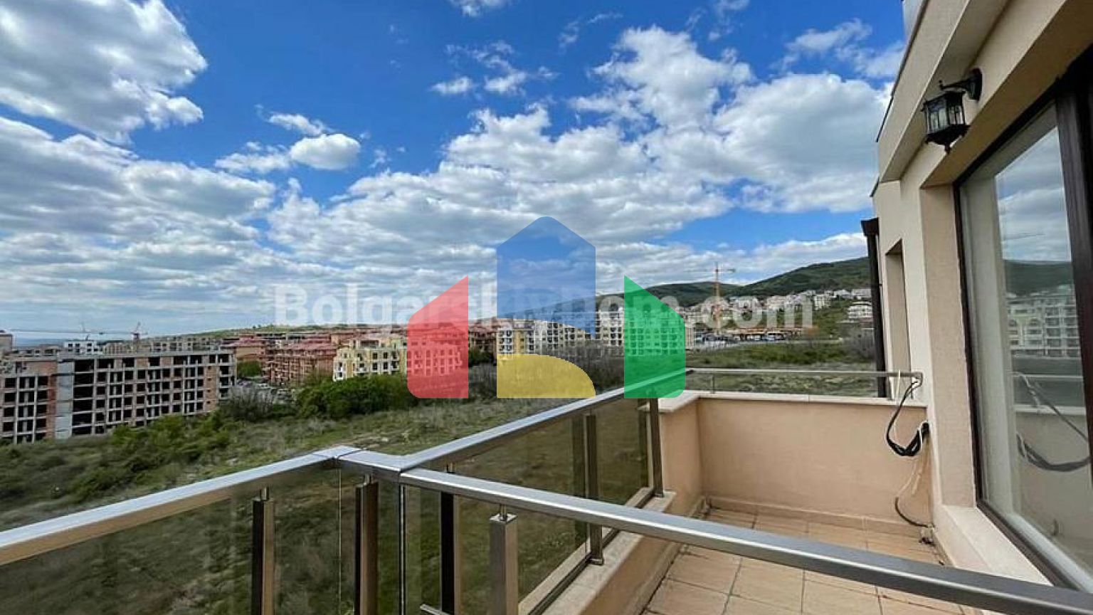 Двокімнатна квартира в Міленіум 2