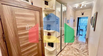 Шикарна трикімнатна квартира в Вілла Флоренція