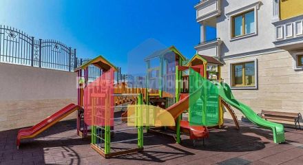 Шикарна трикімнатна квартира в Вілла Флоренція