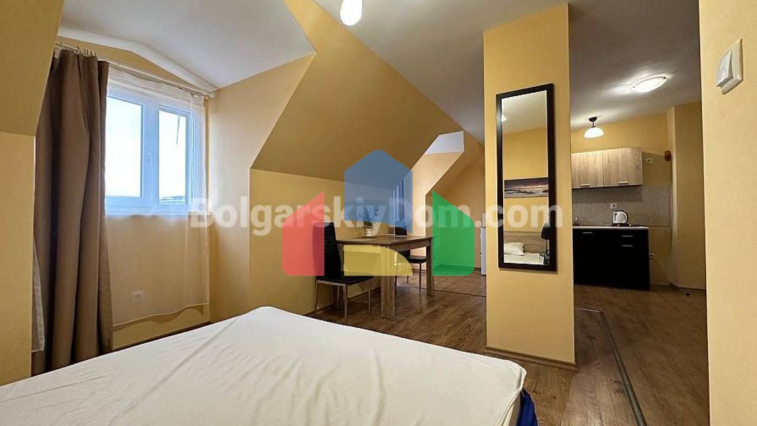 Квартира-студія в Горизонт