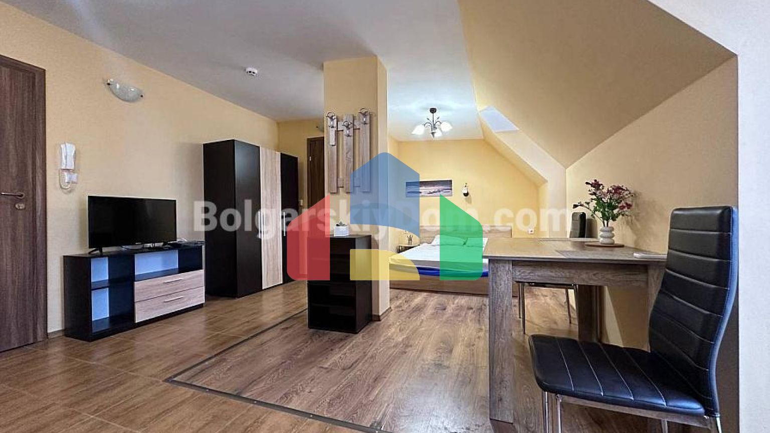 Квартира-студія в Горизонт