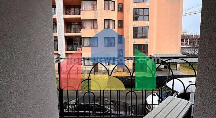 Квартира-студія в Ж'адор Сікрет Гарден