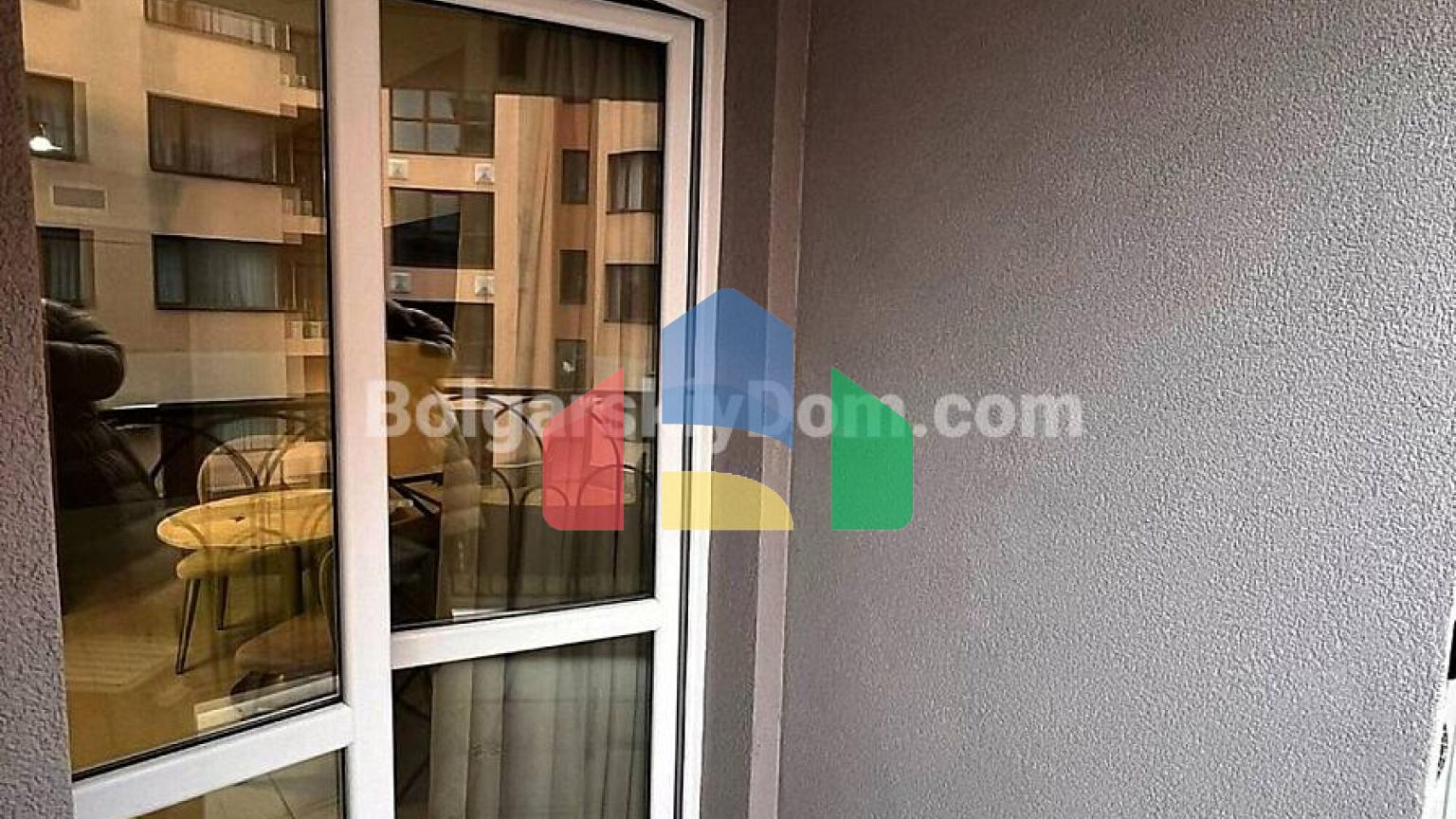 Квартира-студія в Ж'адор Сікрет Гарден