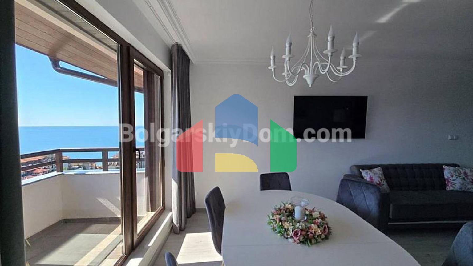 Трикімнатна квартира в Етера 4