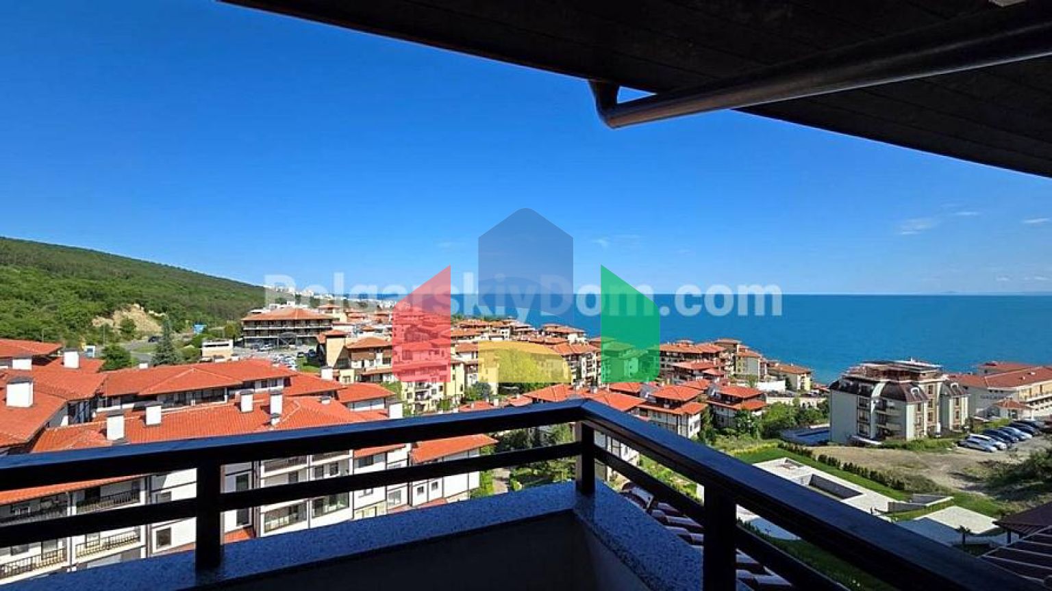 Трикімнатна квартира в Етера 4