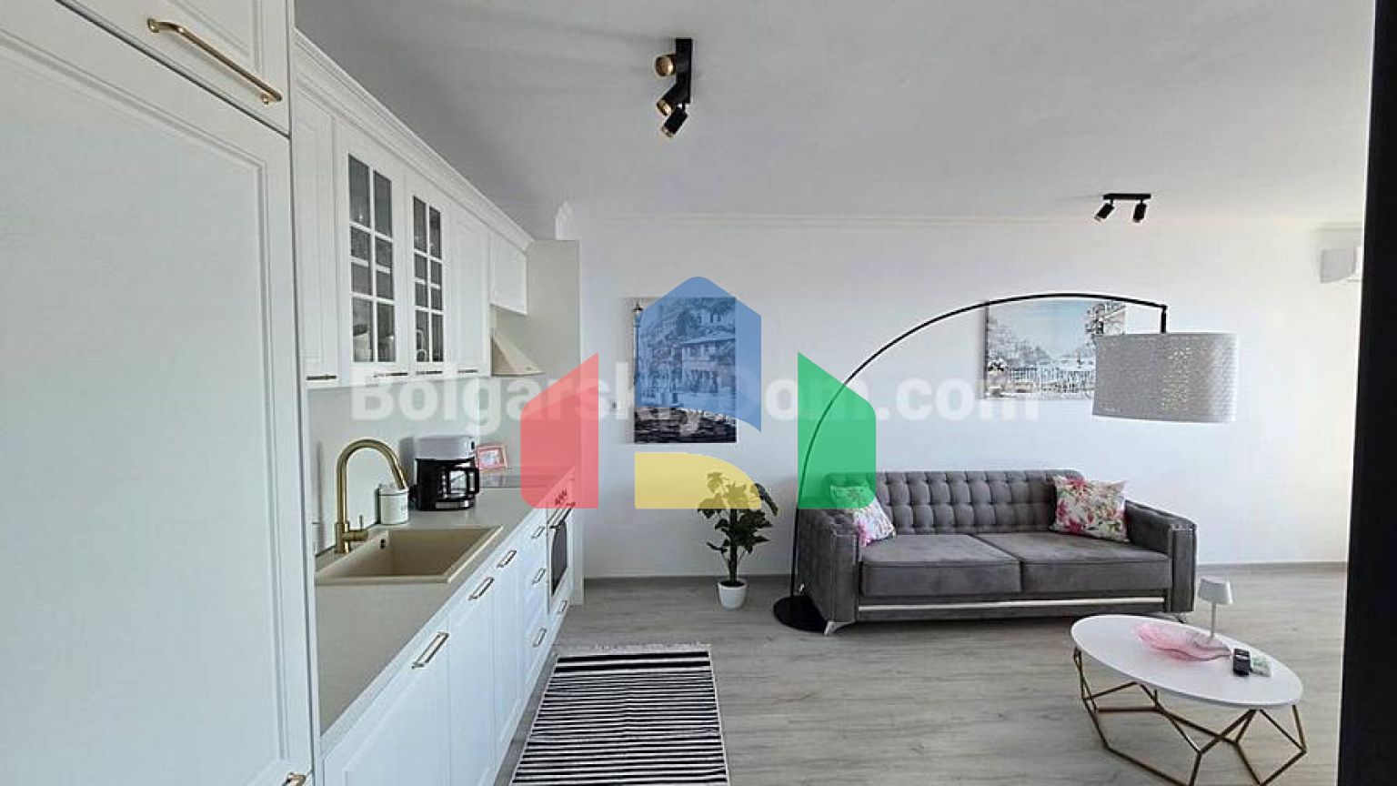 Трикімнатна квартира в Етера 4