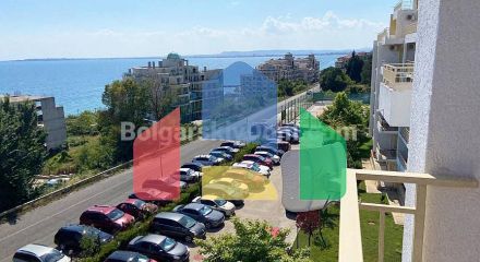 Трикімнатна квартира в Краун Форт Клуб