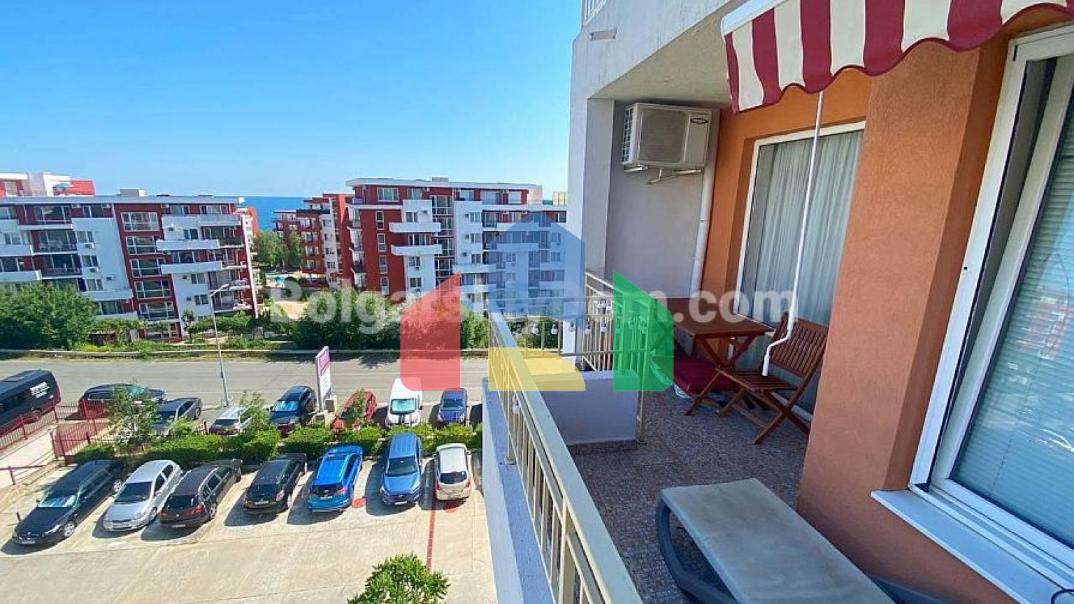 Трикімнатна квартира в Краун Форт Клуб