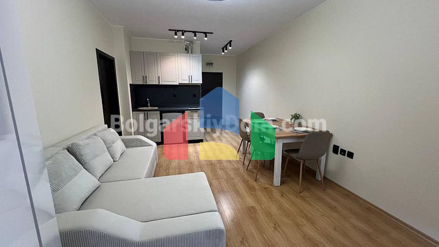 Двокімнатна квартира в Луксор