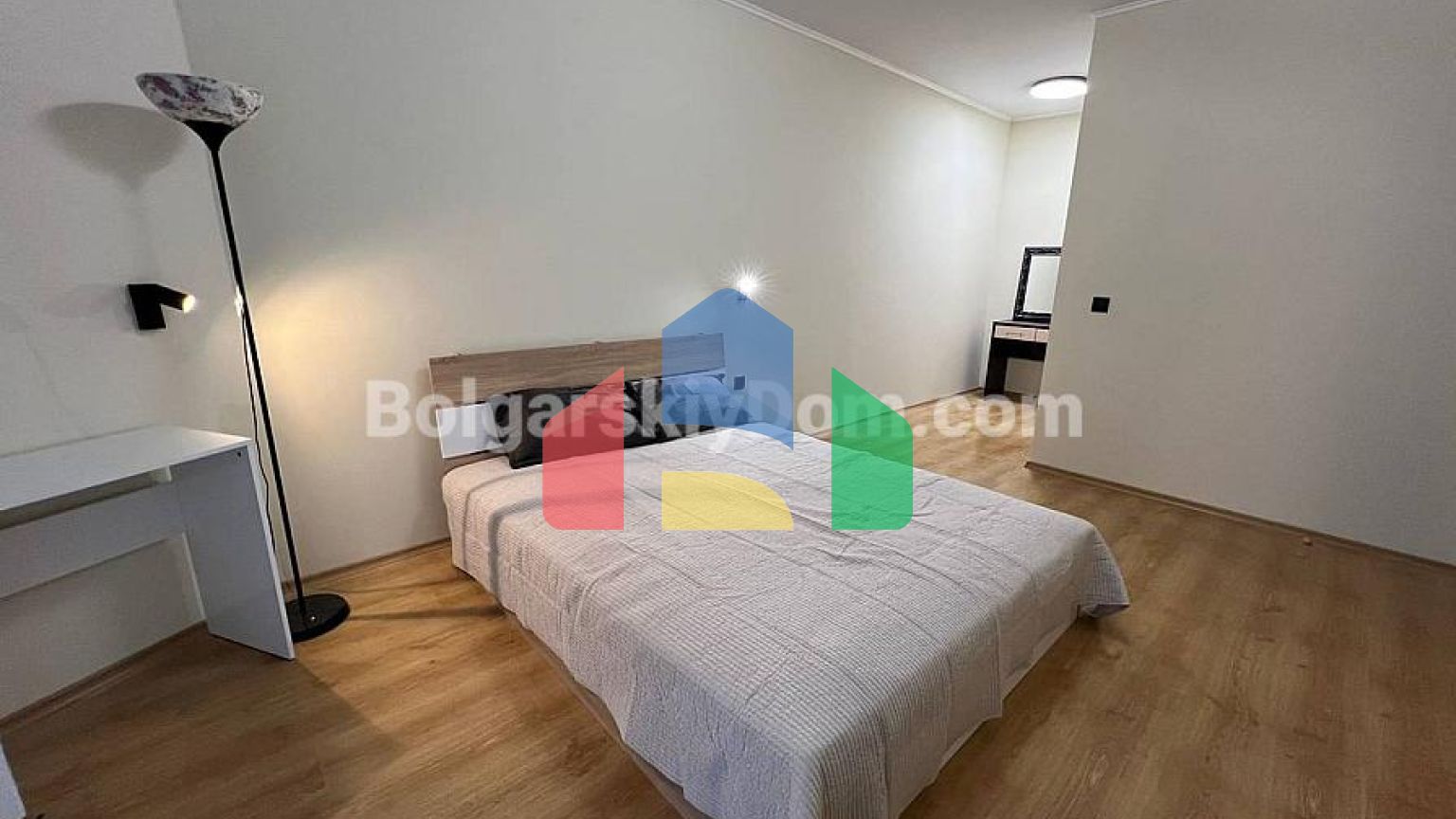 Двокімнатна квартира в Луксор