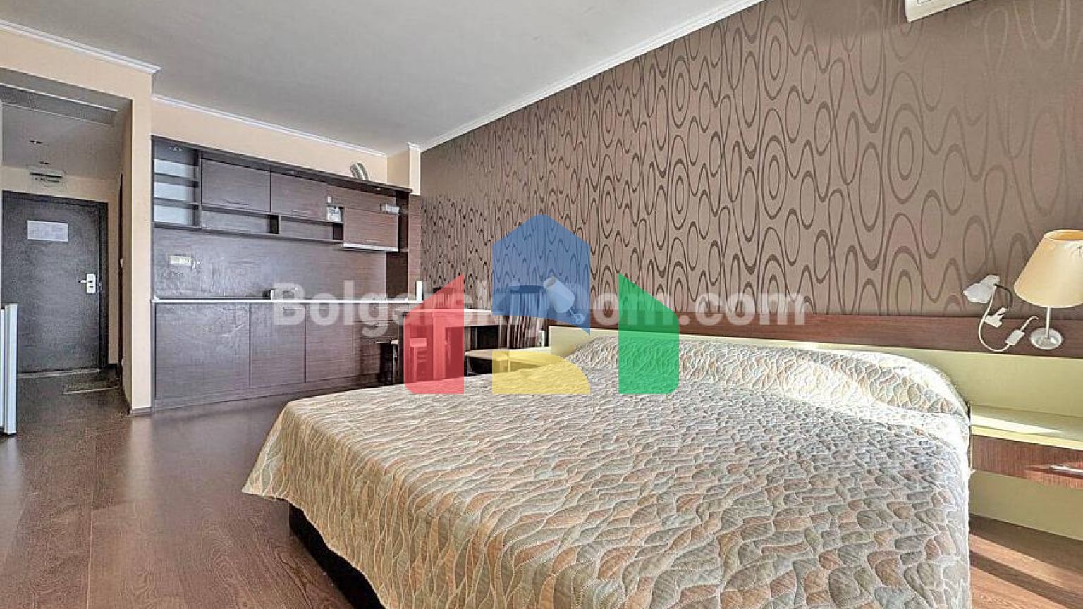 Квартира-студія в Гранд Готель