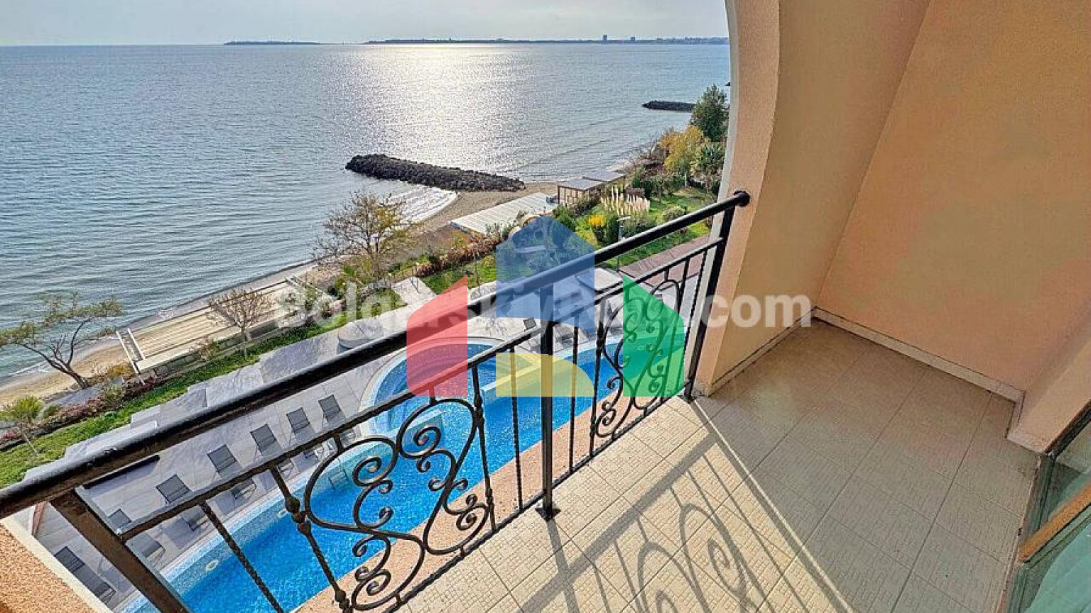 Квартира-студія в Гранд Готель