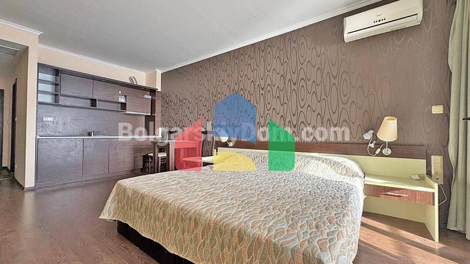 Квартира-студія в Гранд Готель