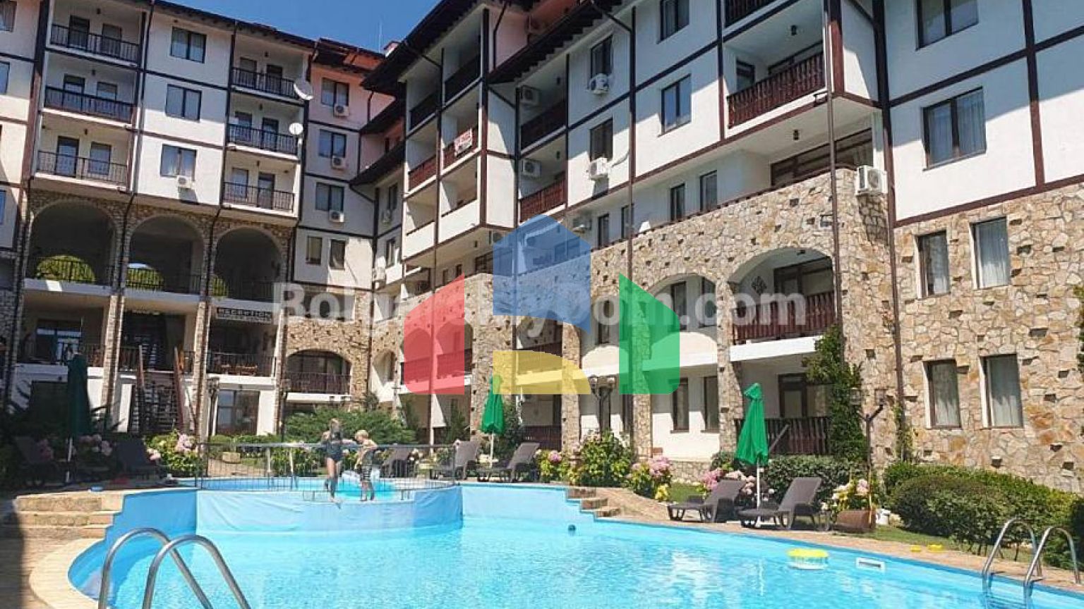 Двокімнатна квартира в Етера 1