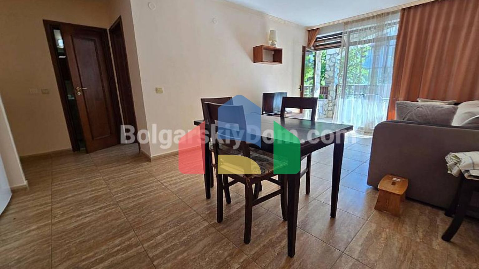 Двокімнатна квартира в Етера 1