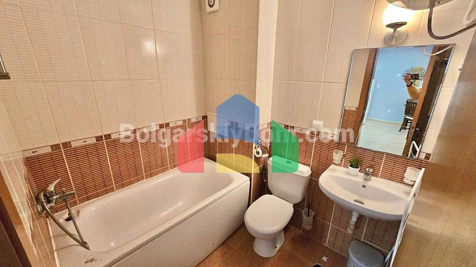 Двокімнатна квартира в Марина Діневі