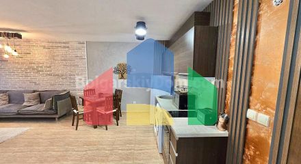 Двокімнатна квартира в Марина Діневі