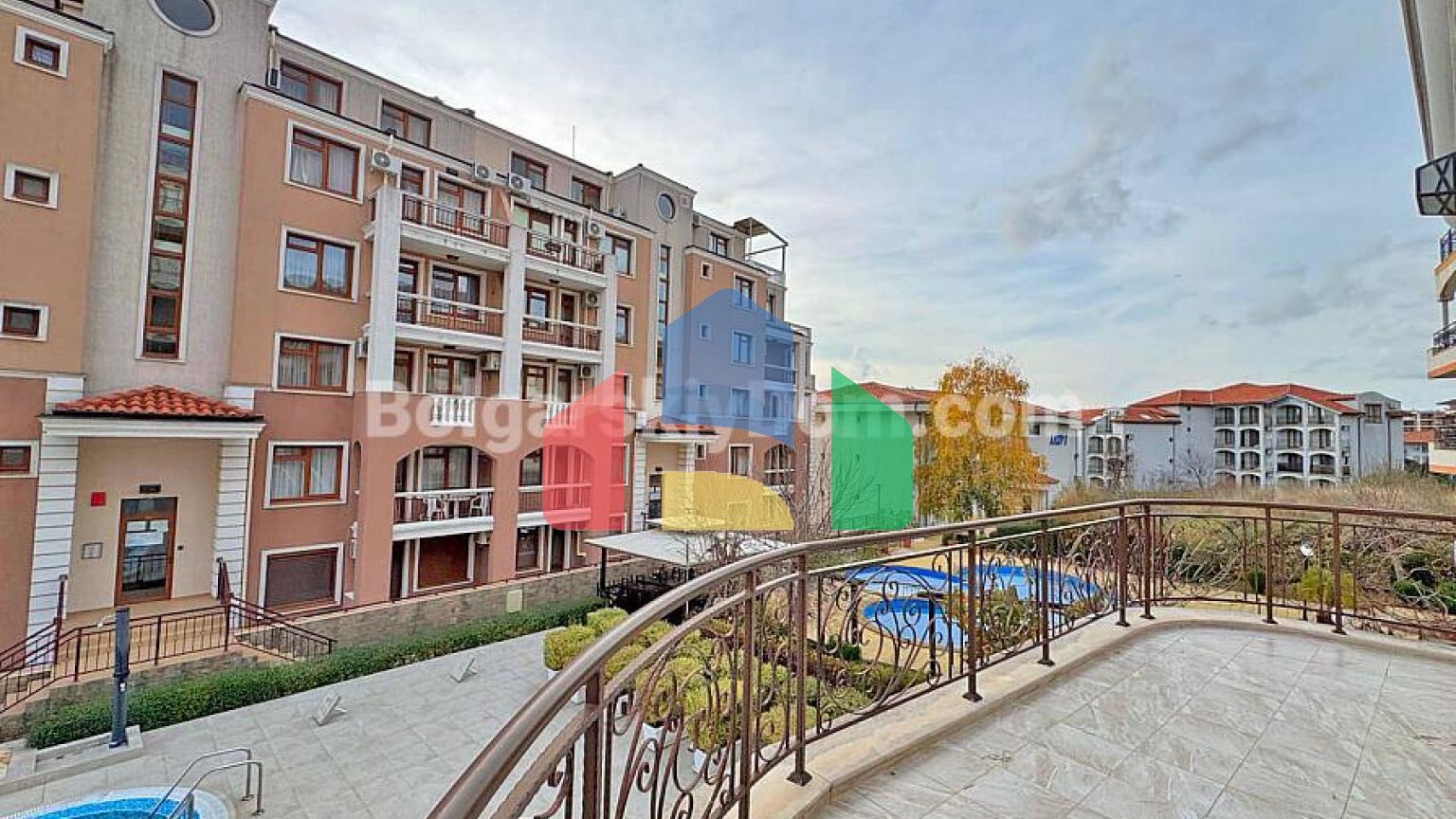 Трикімнатна квартира в Фенікс