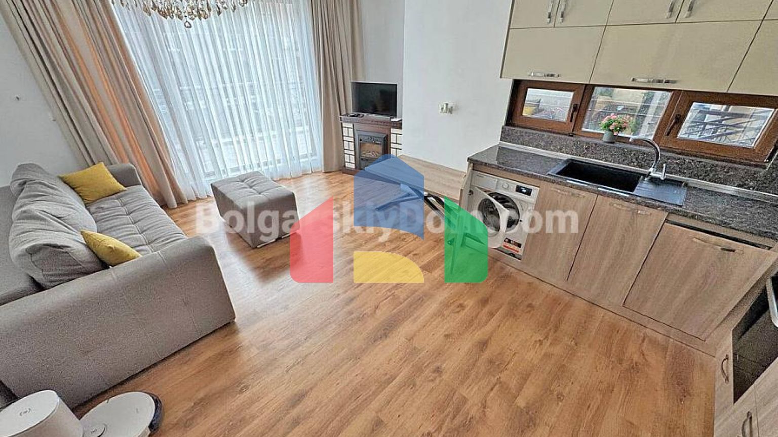 Трикімнатна квартира в Фенікс