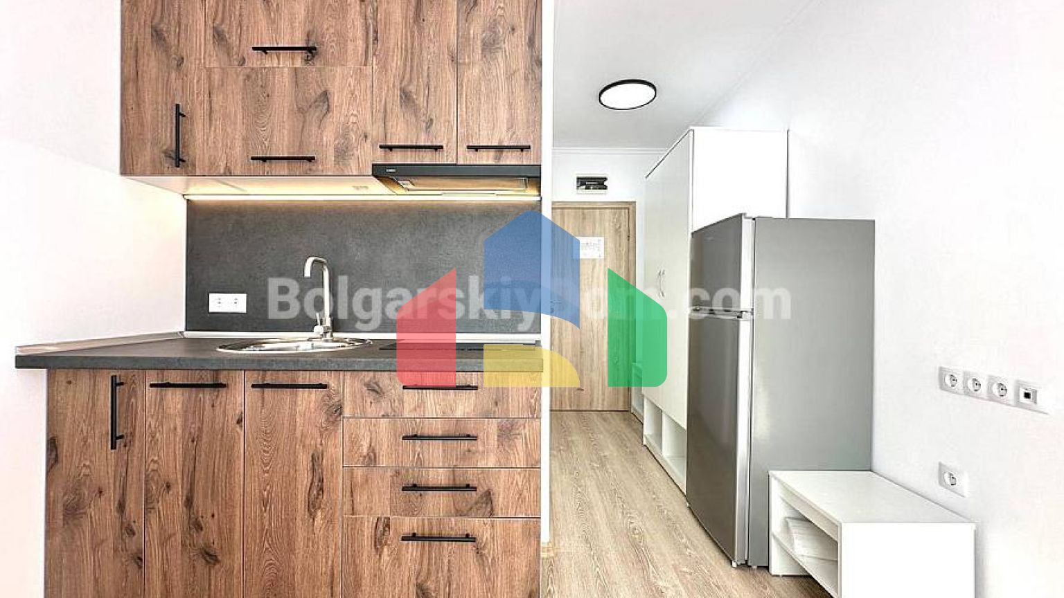 Квартира-студія в Макон