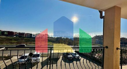 Квартира-студія в Макон