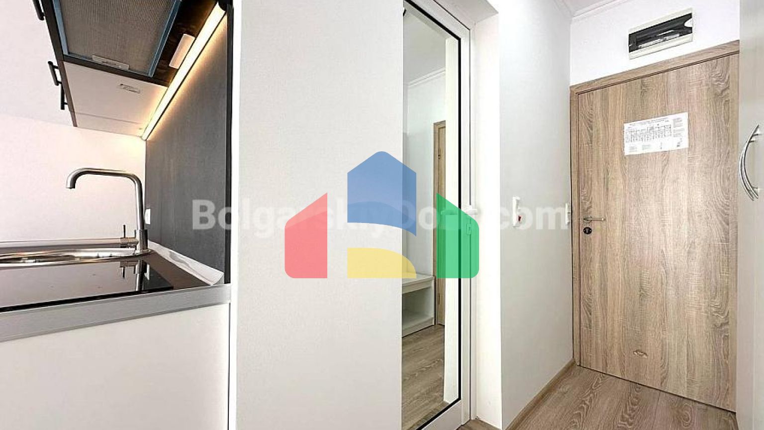 Квартира-студія в Макон