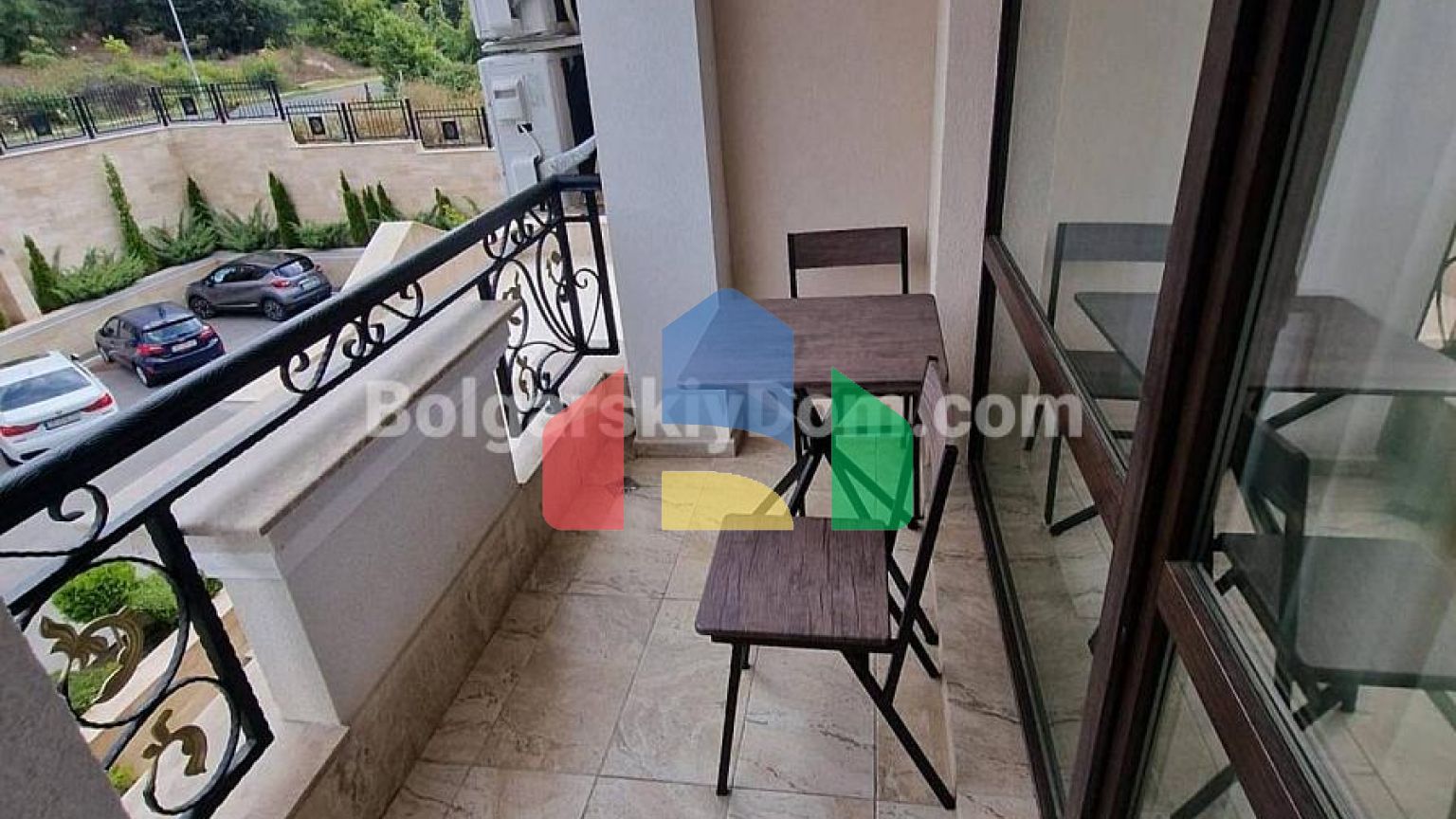 Двокімнатна квартира в Онікс