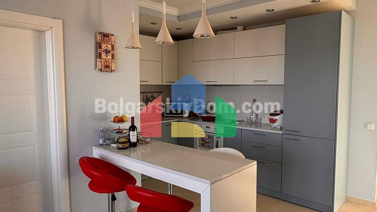 Трикімнатна квартира в Вілла Флоренція