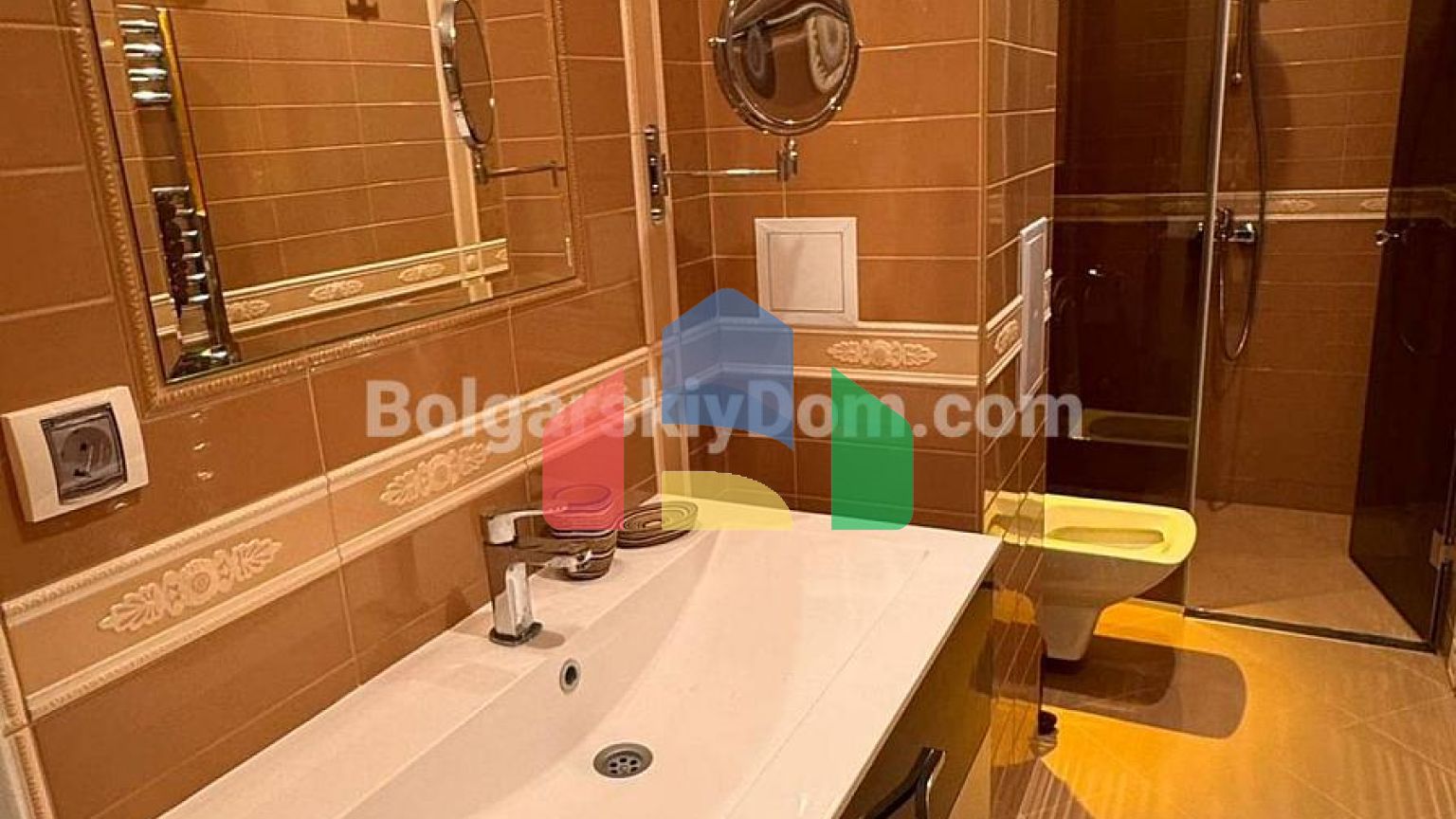 Трикімнатна квартира в Вілла Флоренція