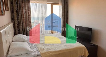 Трикімнатна квартира в Вілла Флоренція