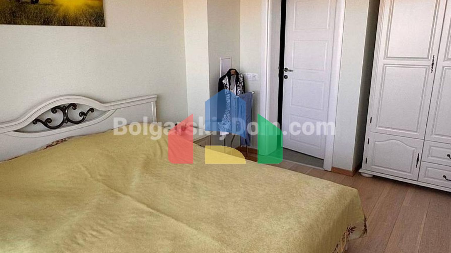 Трикімнатна квартира в Вілла Флоренція