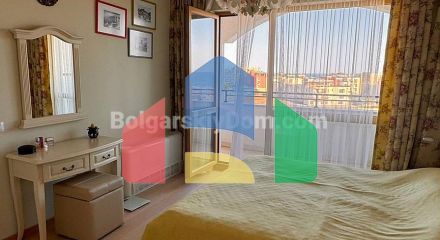 Трикімнатна квартира в Вілла Флоренція