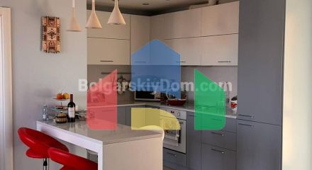 Трикімнатна квартира в Вілла Флоренція