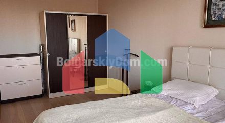 Трикімнатна квартира в Вілла Флоренція