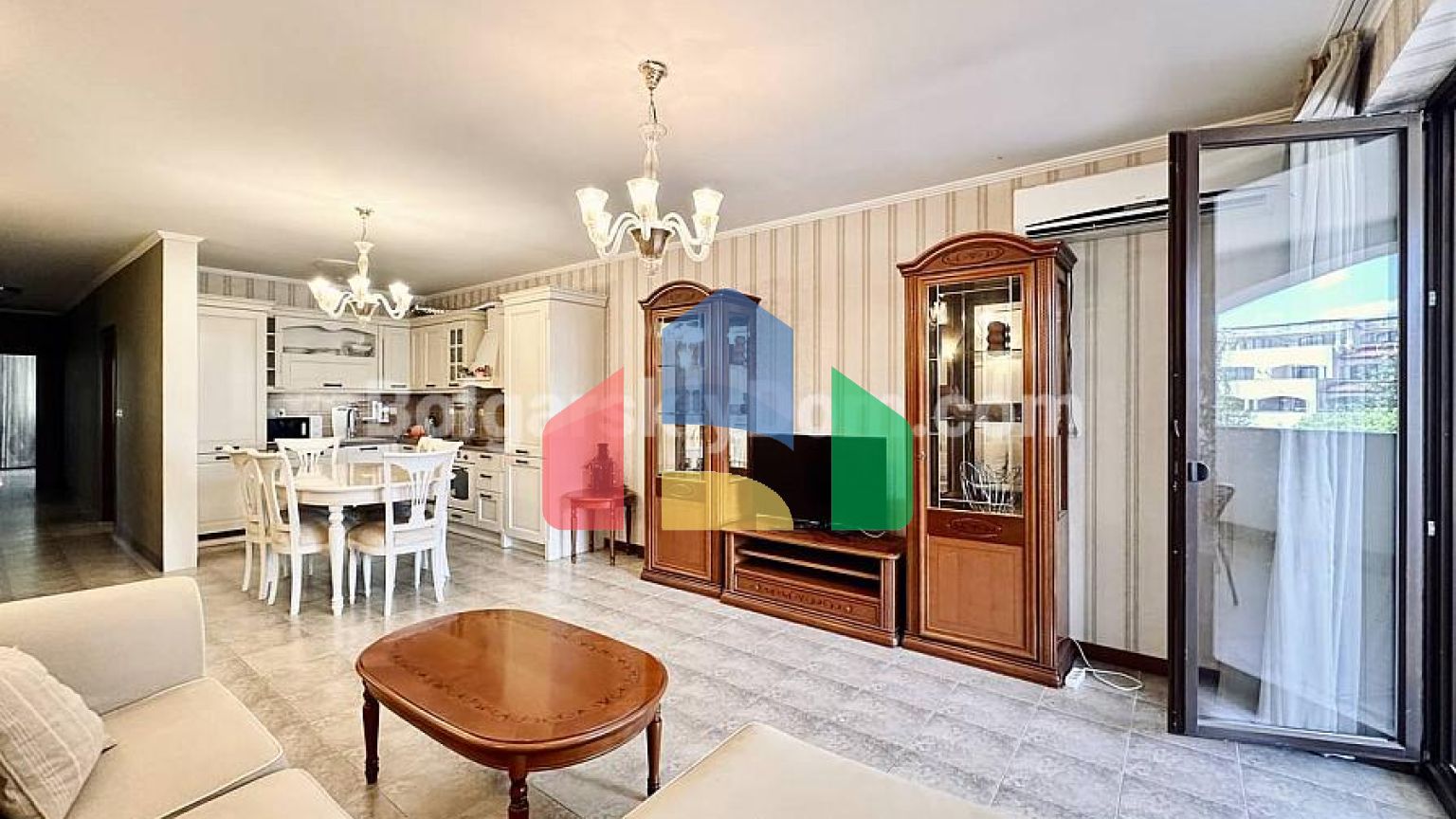 Трикімнатна квартира в Каса Реал