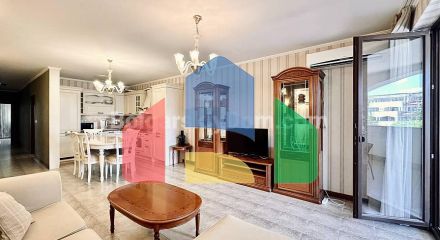 Трикімнатна квартира в Каса Реал