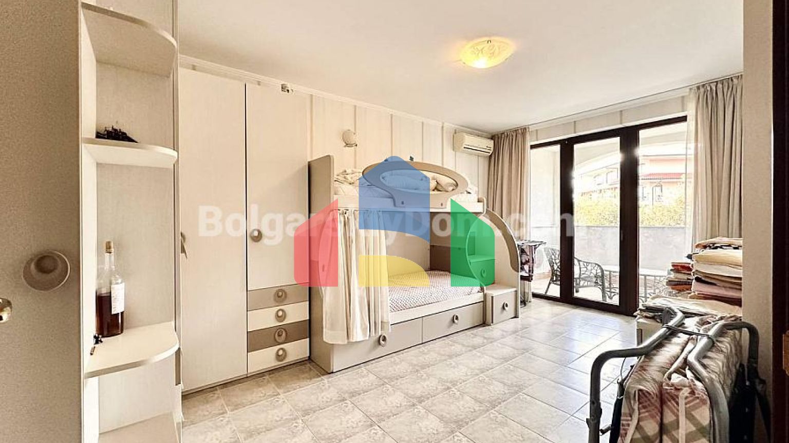 Трикімнатна квартира в Каса Реал