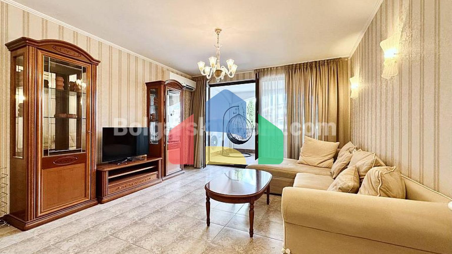 Трикімнатна квартира в Каса Реал