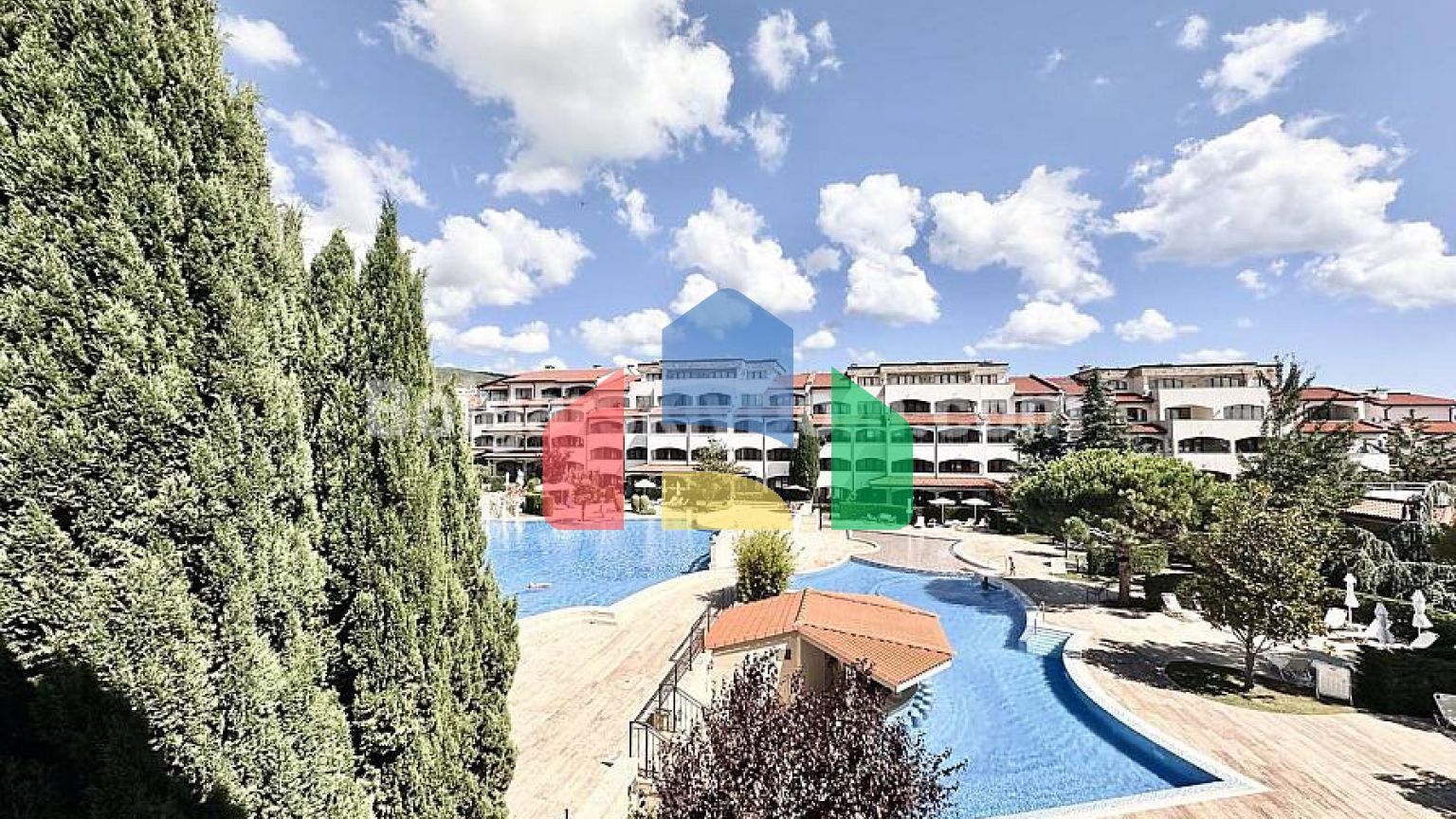 Трикімнатна квартира в Каса Реал