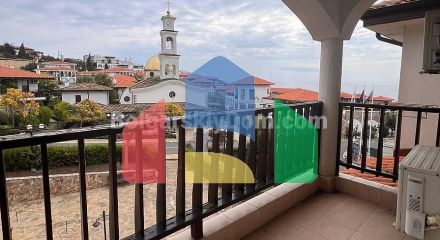 Трикімнатна квартира в Камбані 3