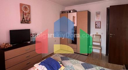 Трикімнатна квартира в Камбані 3